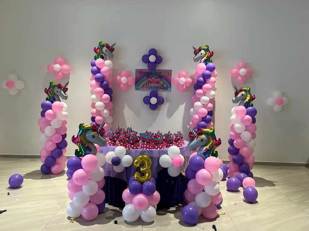 birthday party decorations